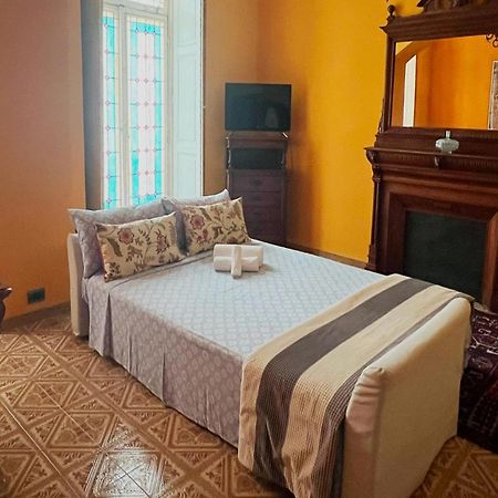 Acadamis -Il Rifugio Dei Mercanti- Piazza Castello Torino Eksteriør bilde